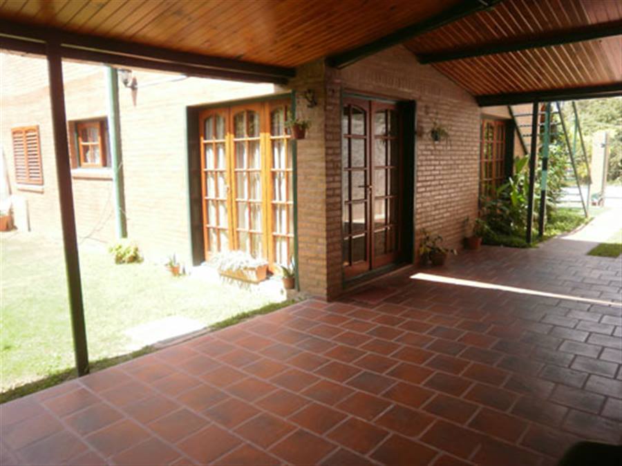 Cochera | Milac Navira Casa - Mina Clavero - Traslasierra Cochera | Milac Navira Casa - Mina Clavero - Traslasierra