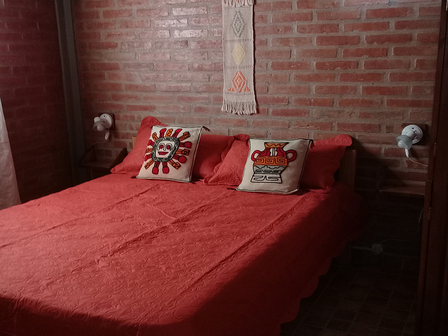 Dormitorio matrimonial | Sol de las Sierras Casas Serranas - Panaholma - Traslasierra