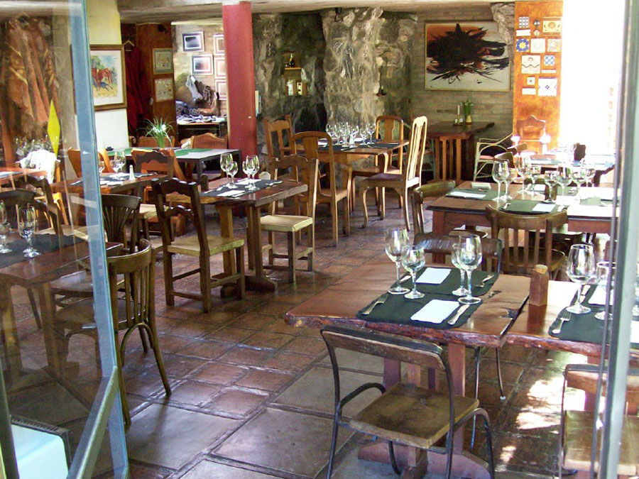 salón comedor | Cuatrovientos Restaurante - Yacanto