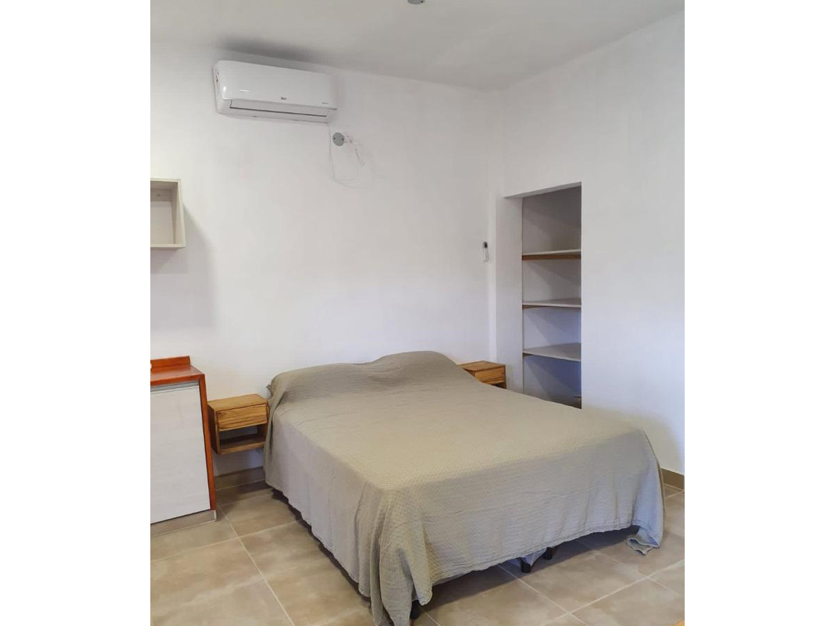 Dormitorio con aire | Tintihuasi Cabañas - Villa de Las Rosas - Traslasierra