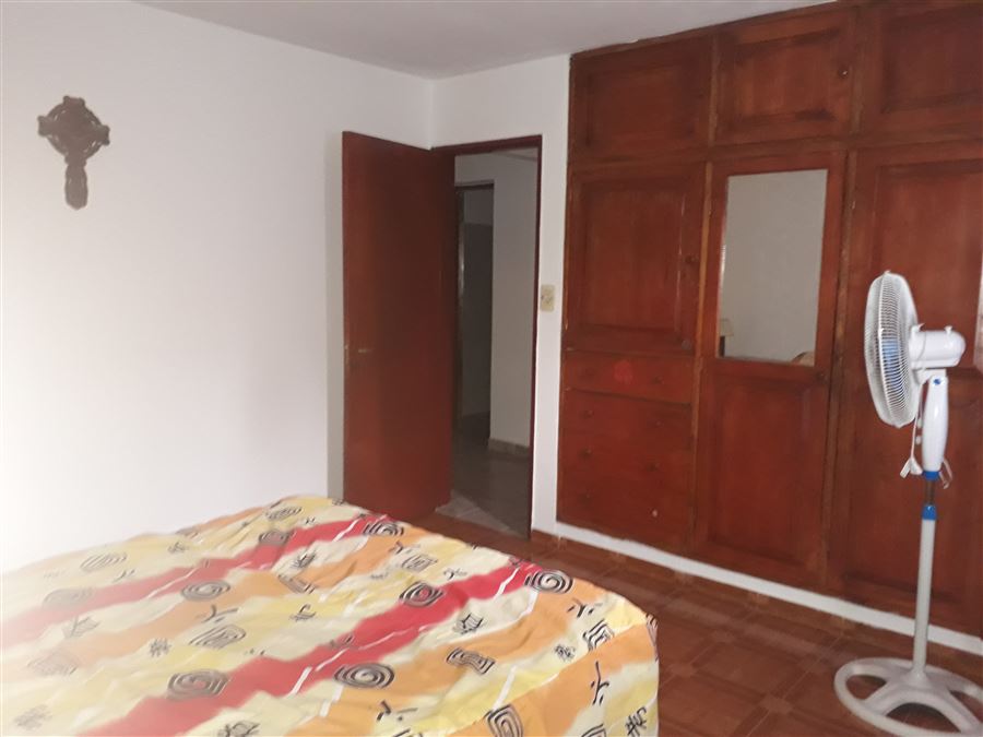 Habitación con cama matrimonial | Casa Del Pino - Mina Clavero - Traslasierra