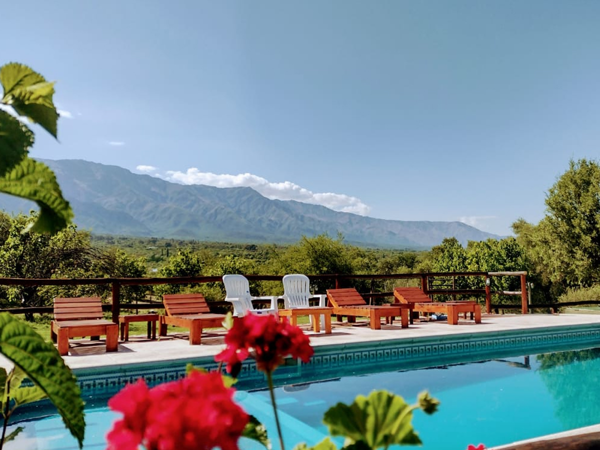 Vista desde la piscina | Amsay Cabañas - Villa de Las Rosas - Traslasierra