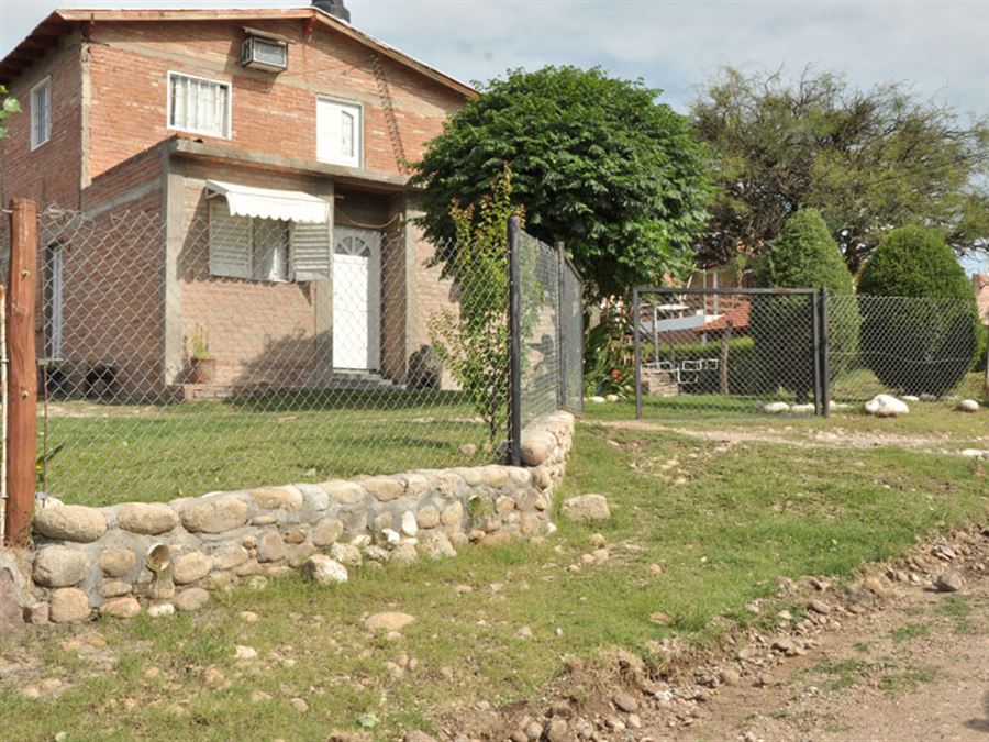 Frente calle | La Casa de Leo - Villa Cura Brochero - Traslasierra