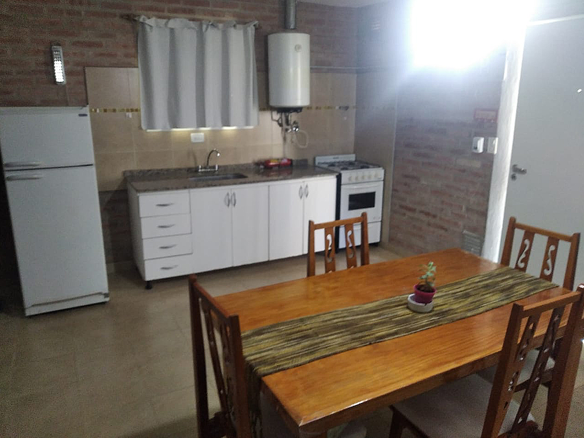 Casa comedor cocina | Flores Blancas Nono Centro - Nono - Traslasierra Casa comedor cocina | Flores Blancas Nono Centro - Nono - Traslasierra