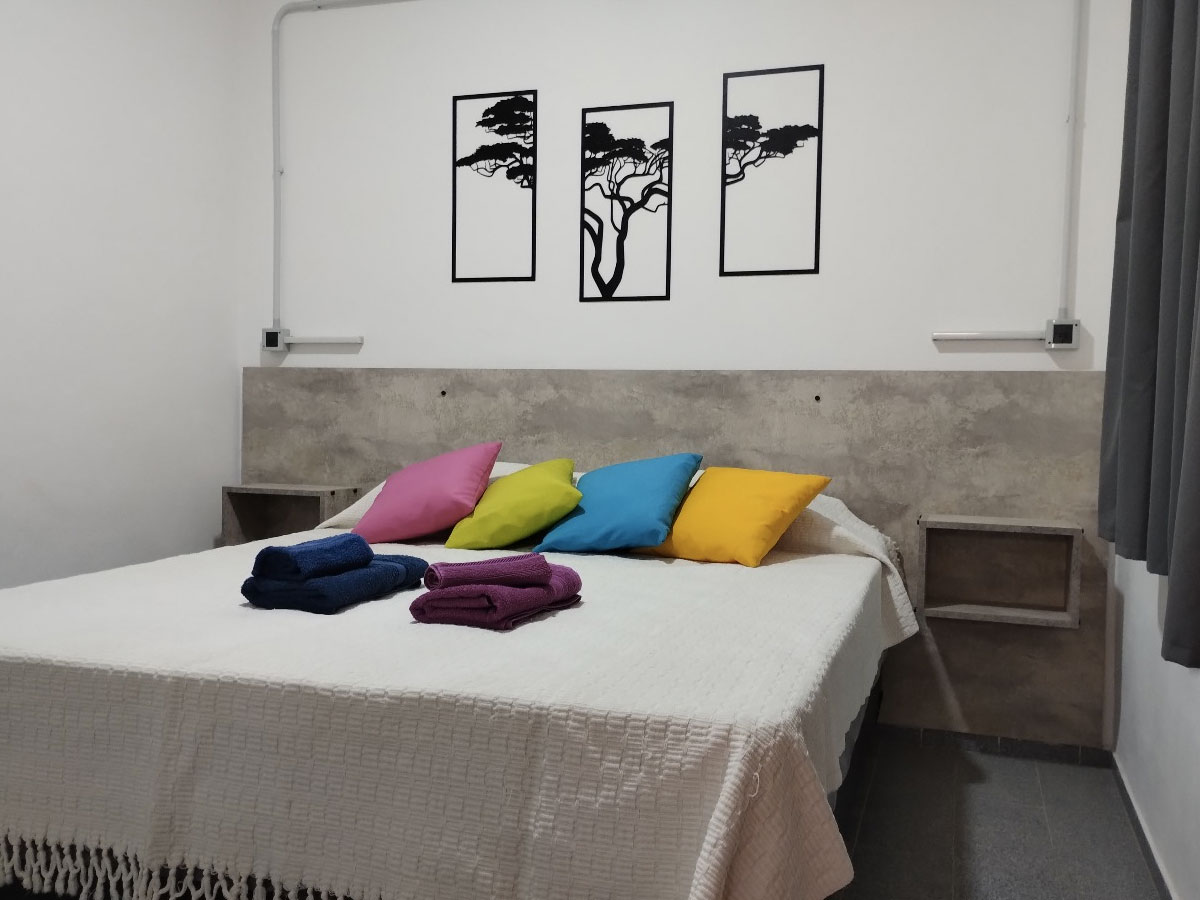 Dormitorio cama doble | Casa Yowen - Mina Clavero - Traslasierra Dormitorio cama doble | Casa Yowen - Mina Clavero - Traslasierra