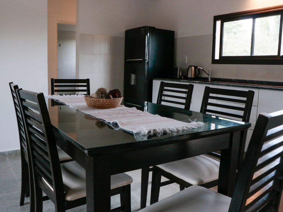 Comedor cocina | Los Teros Casa de Campo - Nono - Traslasierra Comedor cocina | Los Teros Casa de Campo - Nono - Traslasierra