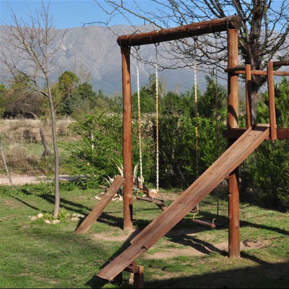 Juegos de tronco | Suray Cabañas - Nono - Traslasierra