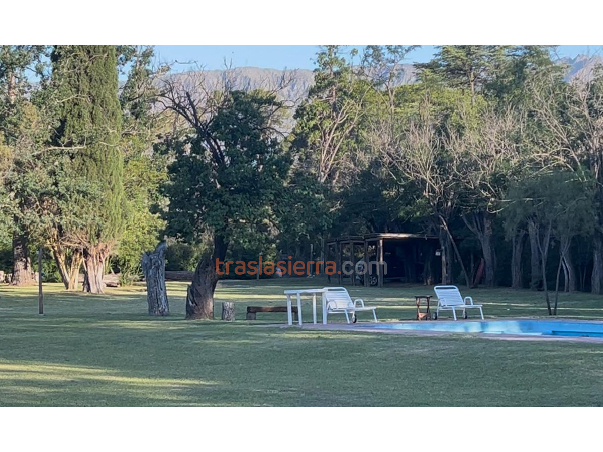 Predio parquizado con vista a la sierra | Rincón Alto Cabañas - Nono - Traslasierra