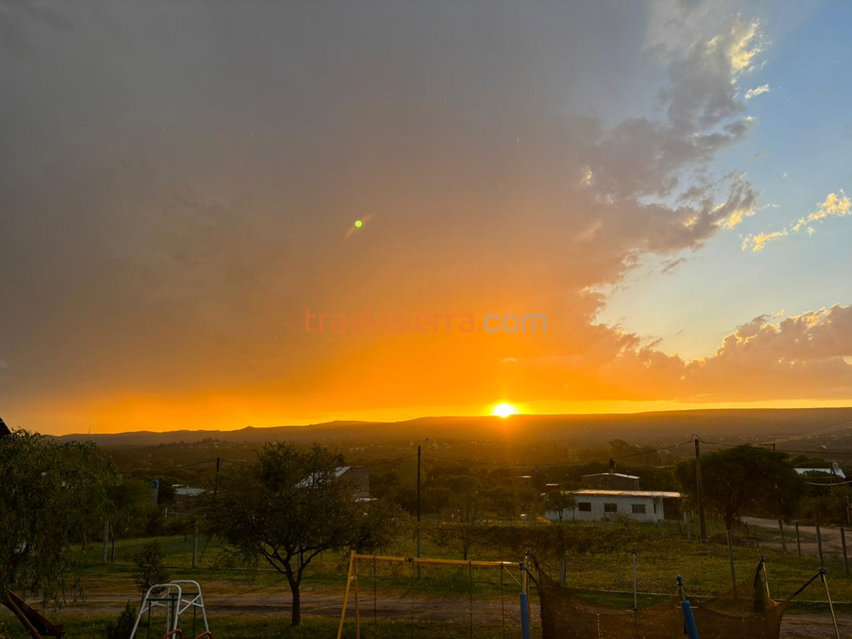 Atardecer | Adami´s Cabañas - San Lorenzo - Traslasierra Atardecer | Adami´s Cabañas - San Lorenzo - Traslasierra