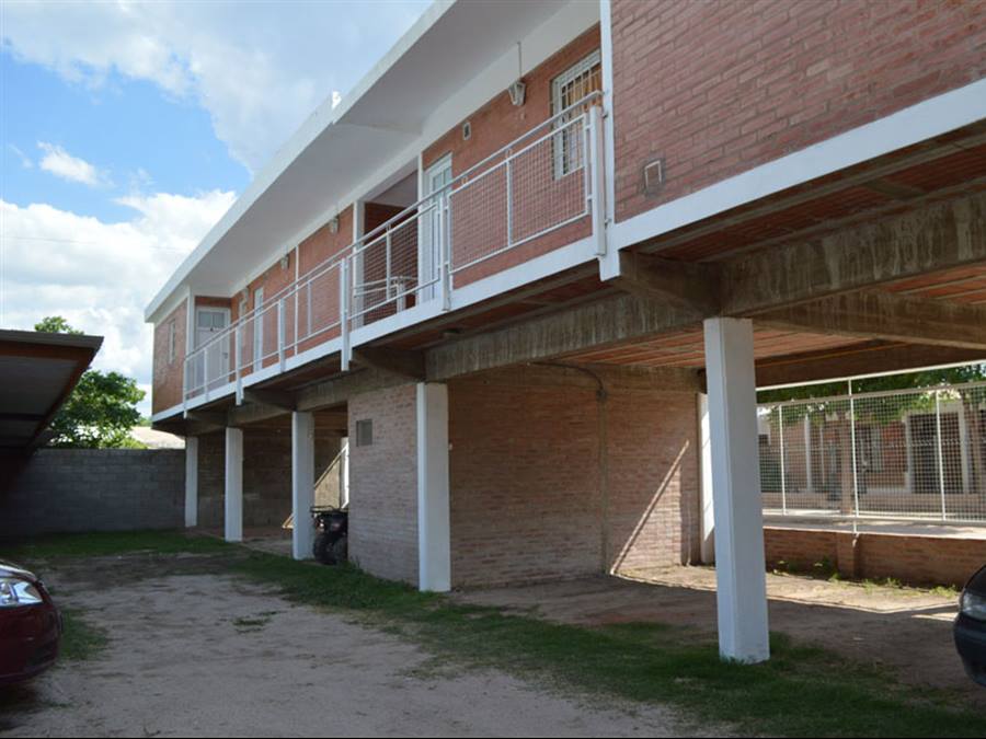 Cocheras | Torol Calta Hostería - Villa Cura Brochero - Traslasierra