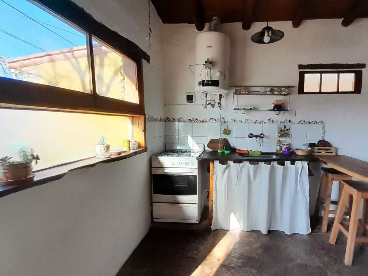 Cocina completa | La Casa y el Nogal - Villa de Las Rosas - Traslasierra