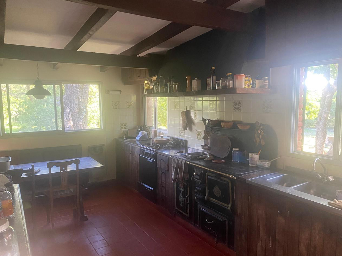 Cocina comedor diario | Casa Caledonia - Las Calles - Traslasierra Cocina comedor diario | Casa Caledonia - Las Calles - Traslasierra