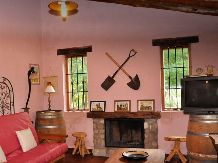 Living de Mahuida Leufú | Mahuida Leufú Cabañas - Arroyo de los Patos - Traslasierra Living de Mahuida Leufú | Mahuida Leufú Cabañas - Arroyo de los Patos - Traslasierra