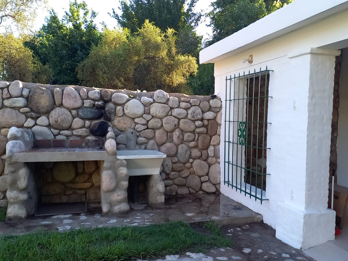 Asador exterior | La Casa del Aljibe - Villa de Las Rosas - Traslasierra
