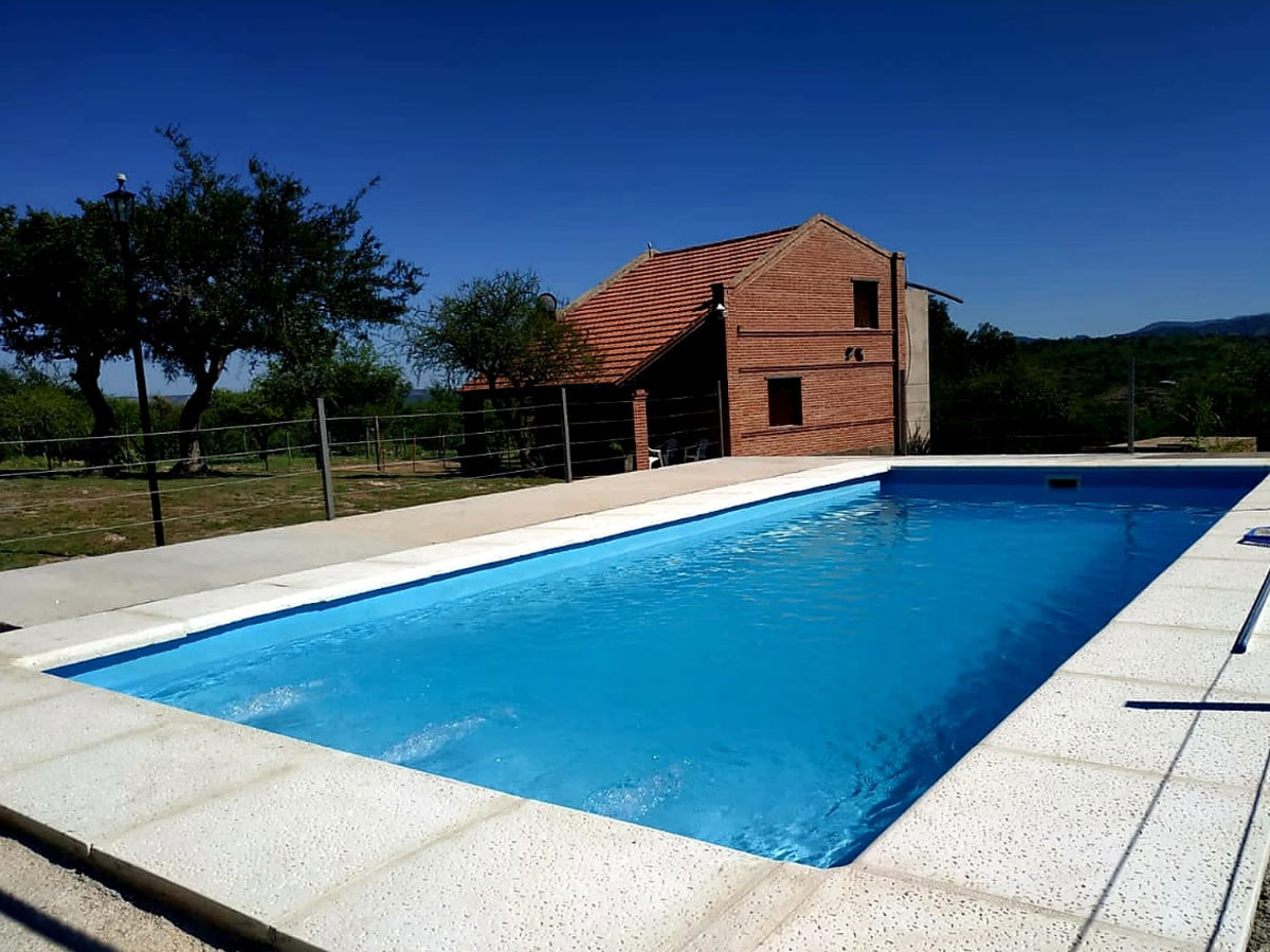 Casa y piscina | Terrazas del Río Casa y Departamento - Mina Clavero - Traslasierra