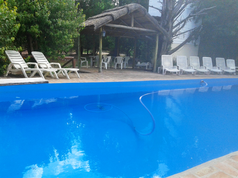 Piscina | Aldea Von Trapp Hostería y Cabañas - Los Hornillos - Traslasierra Piscina | Aldea Von Trapp Hostería y Cabañas - Los Hornillos - Traslasierra
