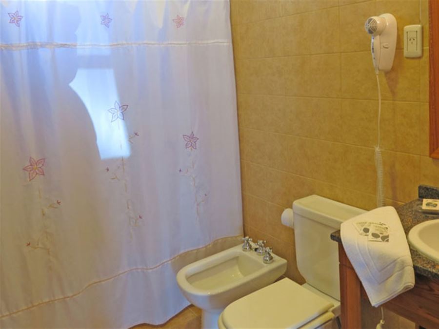 Frente del local | Aires de Emecuatro [Inexistente] - Mina Clavero - Traslasierra