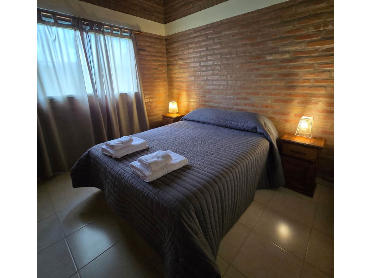 Dormitorio matrimonial | Casa Kamche - Mina Clavero - Traslasierra Dormitorio matrimonial | Casa Kamche - Mina Clavero - Traslasierra