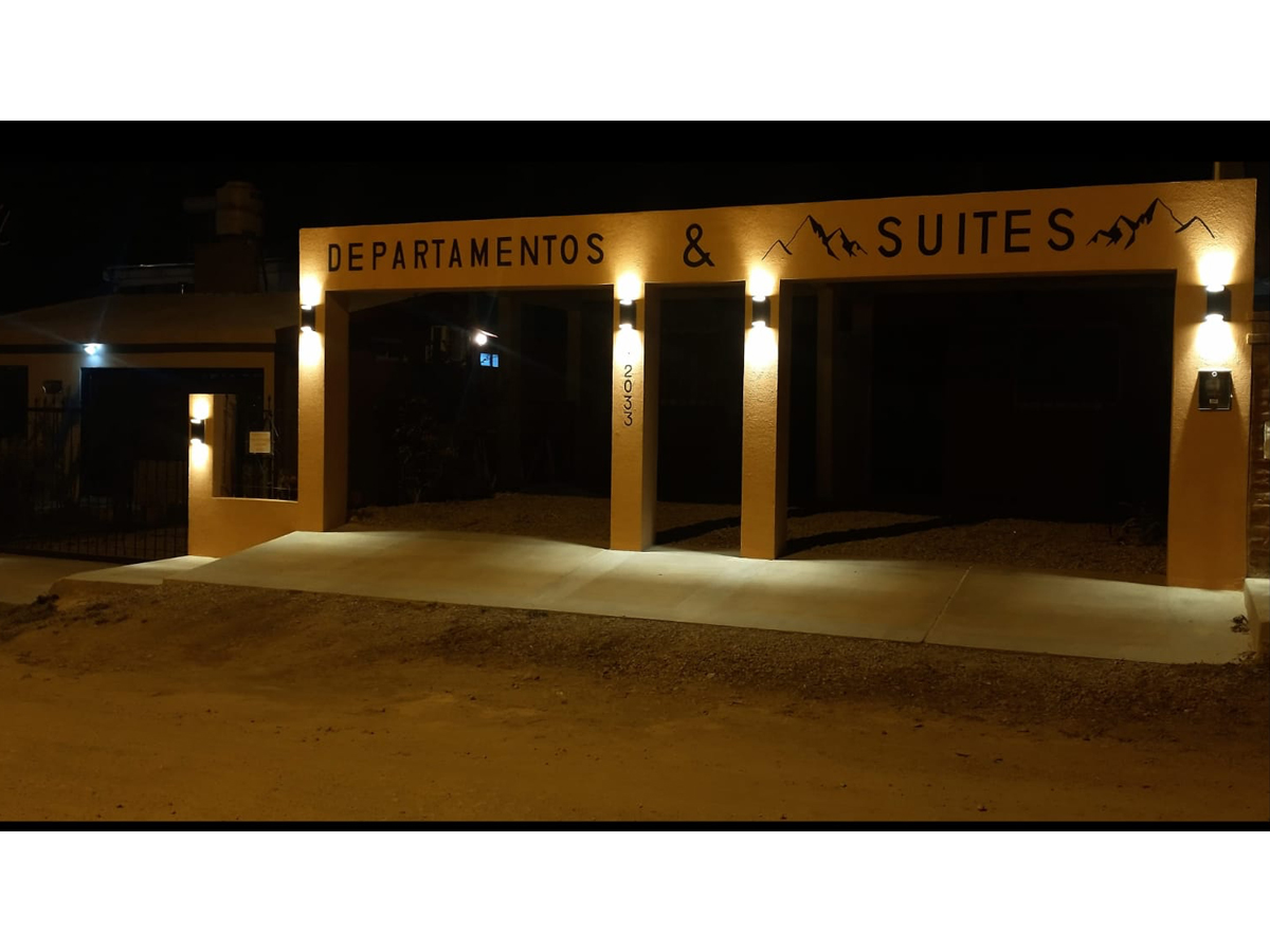 Frente iluminado | Sierras Alojamiento - Mina Clavero - Traslasierra