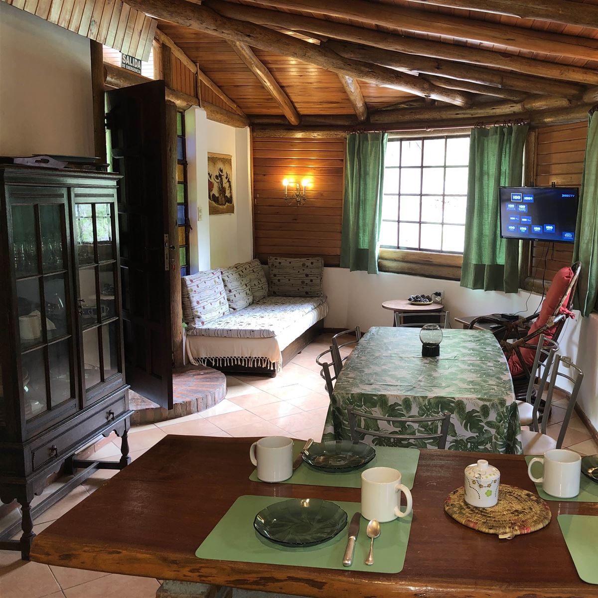 Cabana 1 Living Comedor | Casas de Campo Monte San Juan - Las Calles - Traslasierra