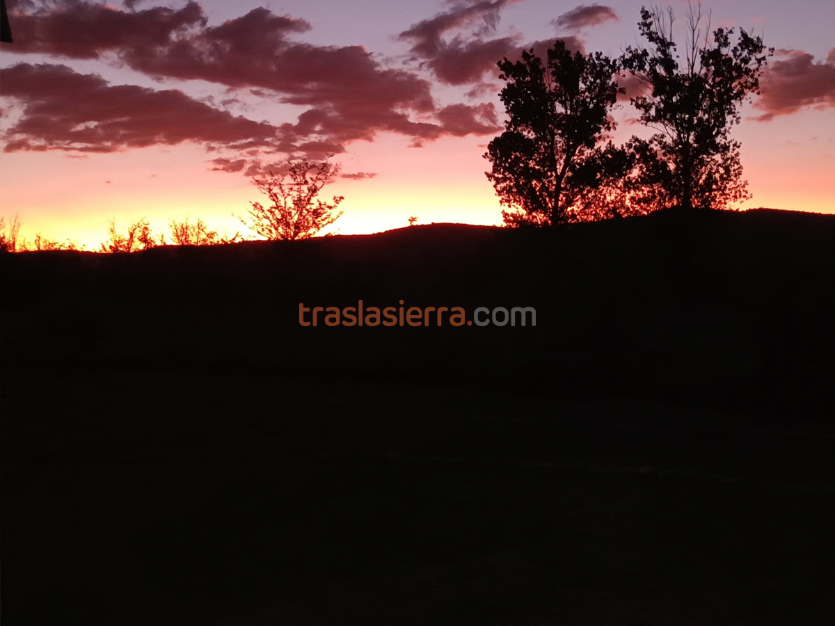 Atardecer | Casa de Campo Cuarzo - Las Calles - Traslasierra Atardecer | Casa de Campo Cuarzo - Las Calles - Traslasierra