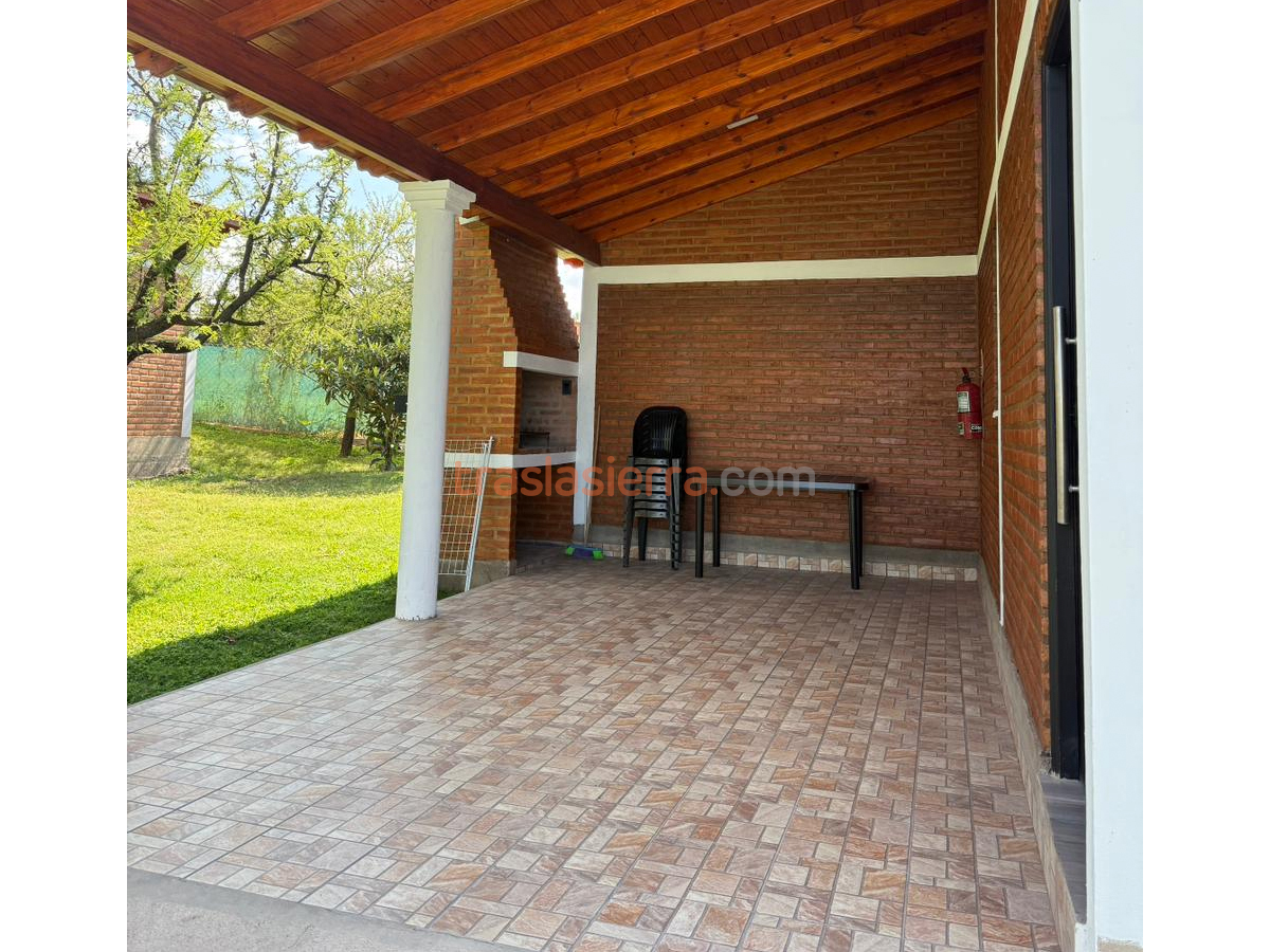 Galería asador | Adami´s Cabañas - San Lorenzo - Traslasierra Galería asador | Adami´s Cabañas - San Lorenzo - Traslasierra