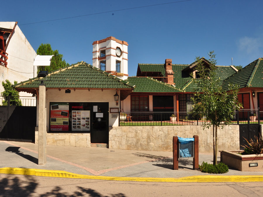 Casa y local comercial Av San Martín en Mina Clavero | Inmobiliaria Riege Mina Clavero - Traslasierra
