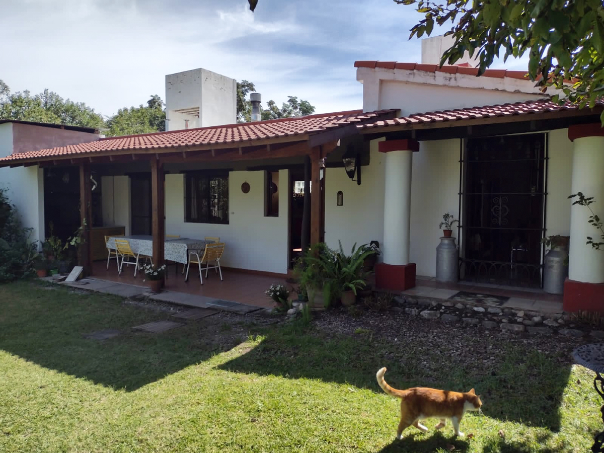 Galería y jardín | Casa San Roque - San Javier - Traslasierra Galería y jardín | Casa San Roque - San Javier - Traslasierra