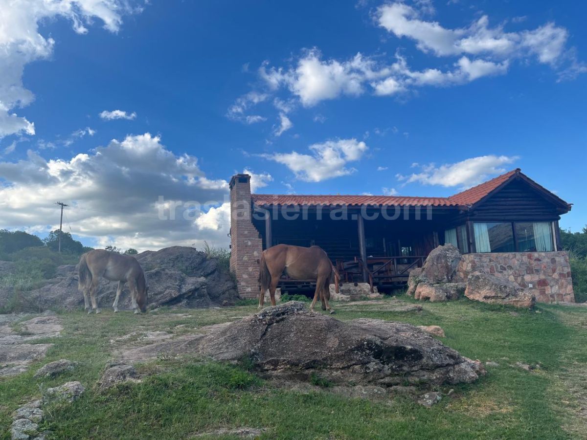 Cabaña vip | Cabañas Los Nogales - Mina Clavero - Traslasierra Cabaña vip | Cabañas Los Nogales - Mina Clavero - Traslasierra