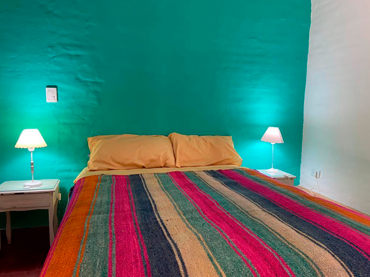 Dormitorio cama doble | La Casa de Don Pepe Cabañas - Villa de Las Rosas - Traslasierra
