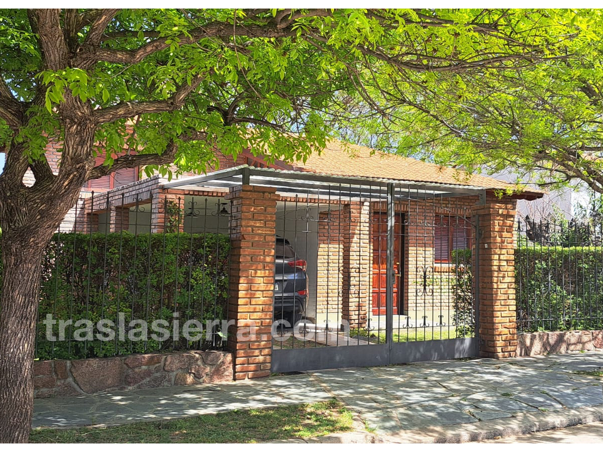 Frente calle | Casa Bazán - Mina Clavero - Traslasierra Frente calle | Casa Bazán - Mina Clavero - Traslasierra