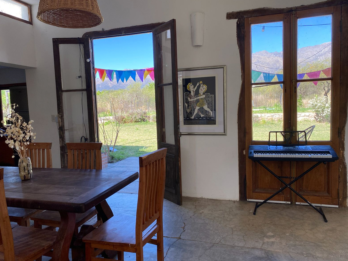 Comedor | La Casa de Las Brujas - Villa de Las Rosas - Traslasierra Comedor | La Casa de Las Brujas - Villa de Las Rosas - Traslasierra