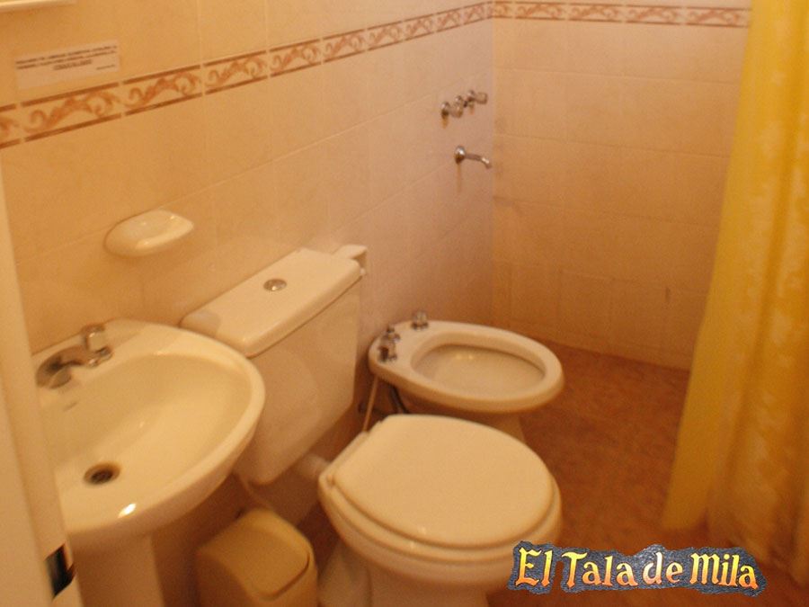 Baño | El Tala de Mila Dúplex - Villa Cura Brochero - Traslasierra Baño | El Tala de Mila Dúplex - Villa Cura Brochero - Traslasierra